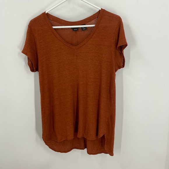 Tahari Linen burnt orange Hilow Tshirt L